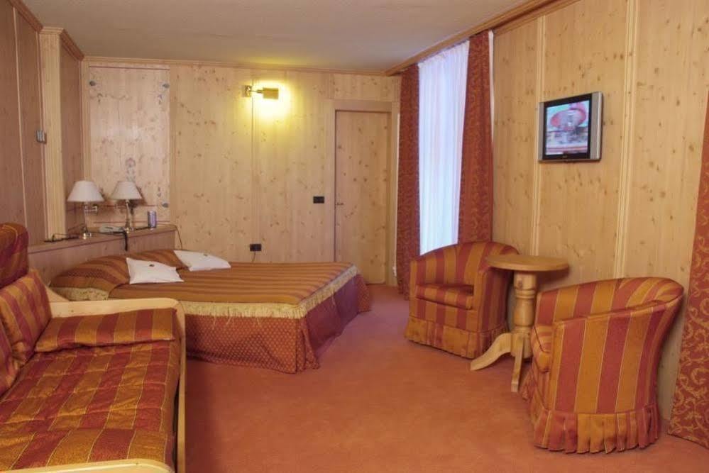 Hotel Caminetto โฟลการีดา ภายนอก รูปภาพ