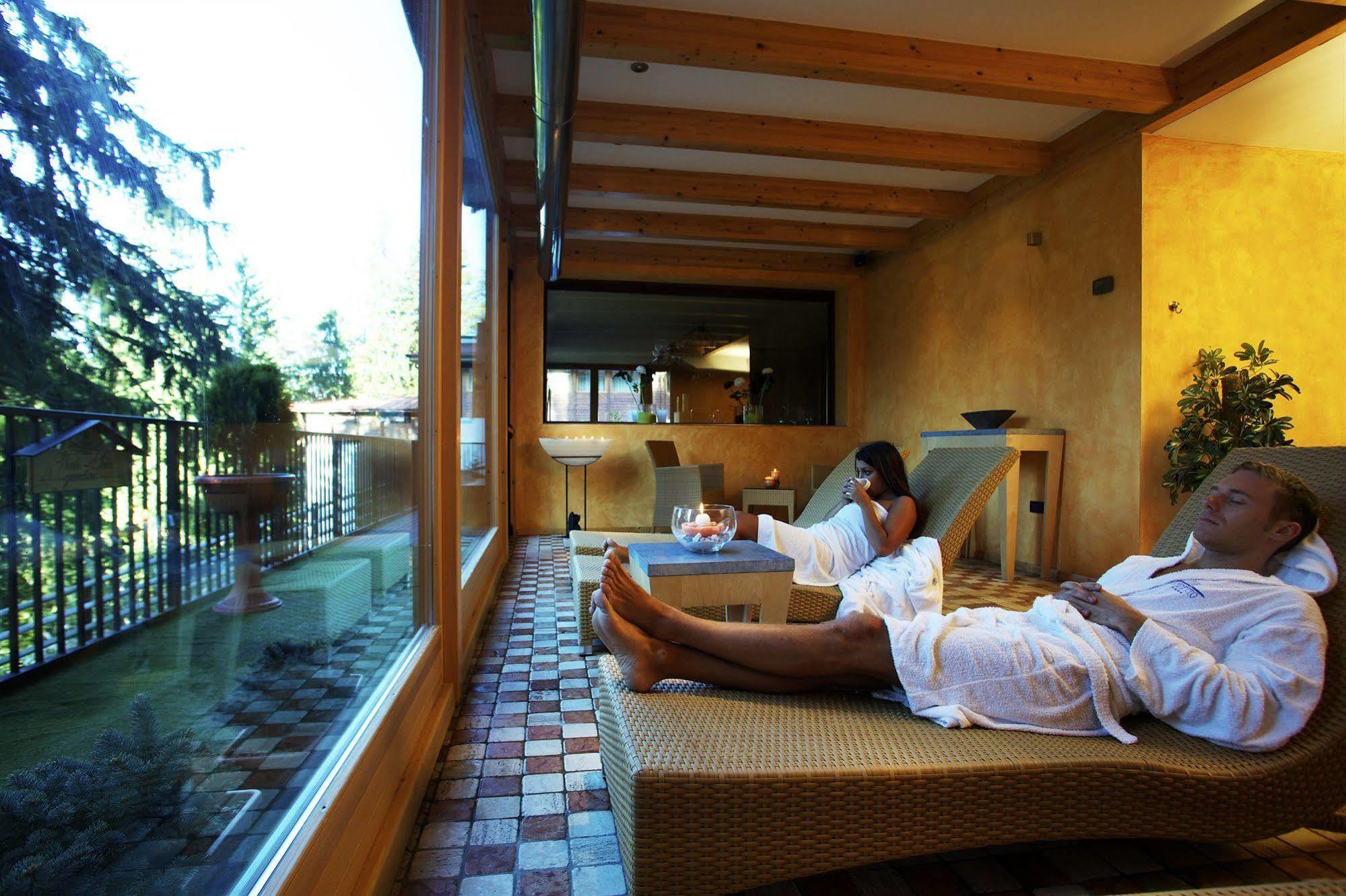 Hotel Caminetto โฟลการีดา ภายนอก รูปภาพ